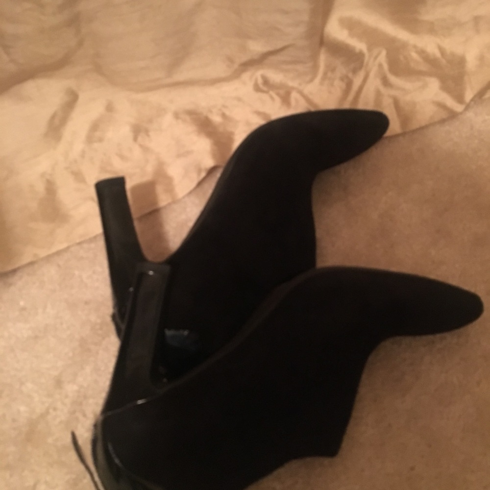 Suede booties - Picture 6 of 6